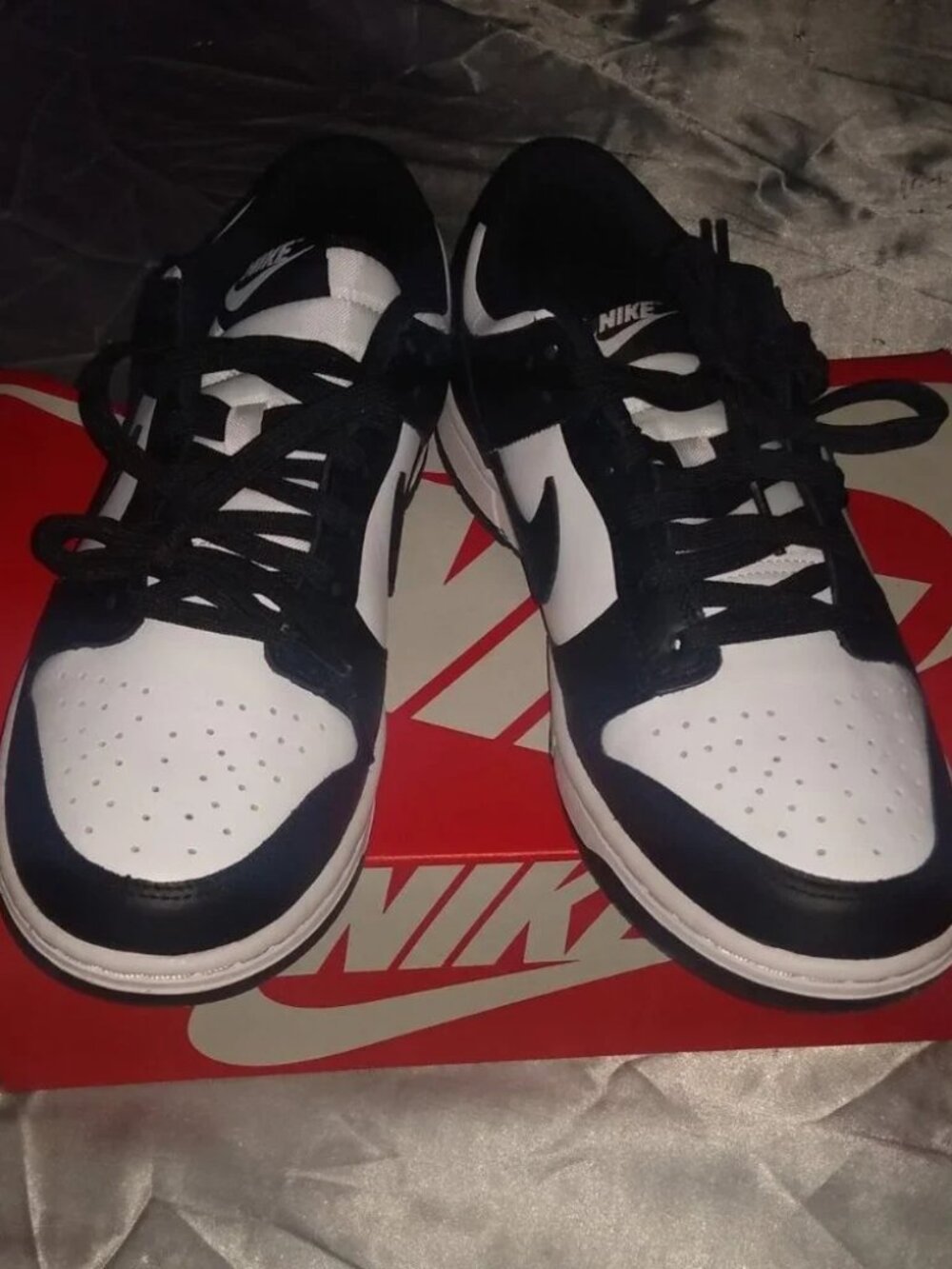 Nike Dunk "Panda"